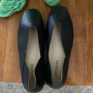 Empress flats, never worn